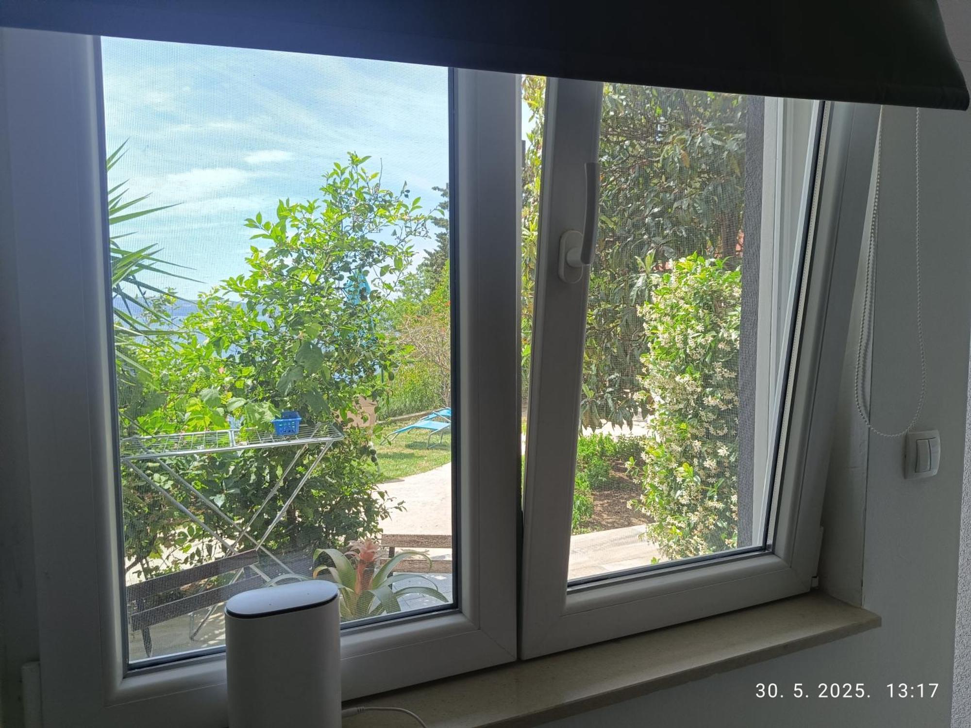 Leonica Apartment Omis Exterior photo
